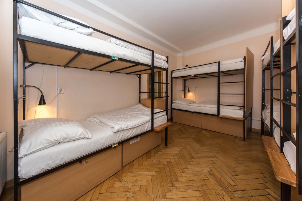 Hostel Mango Prague Exterior photo